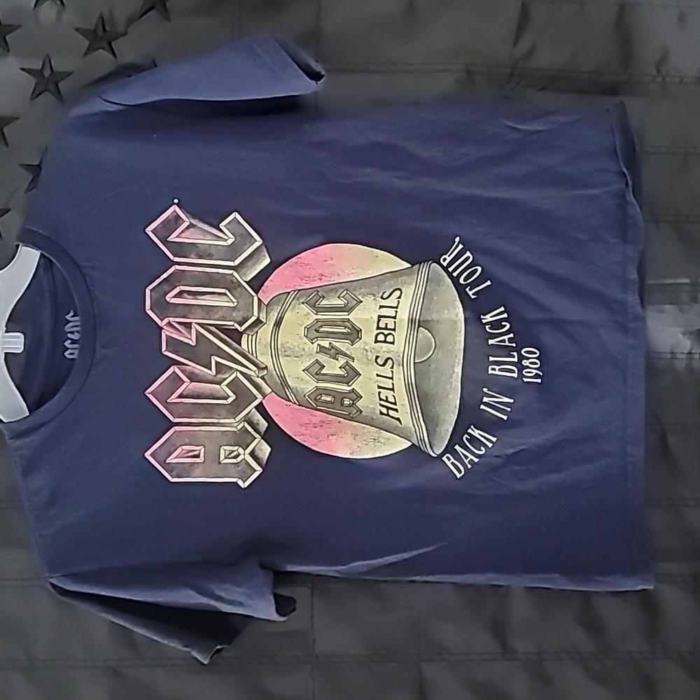 AC/DC Hells Bells Tee Shirt Back In Black Tour 1980 Size Large
